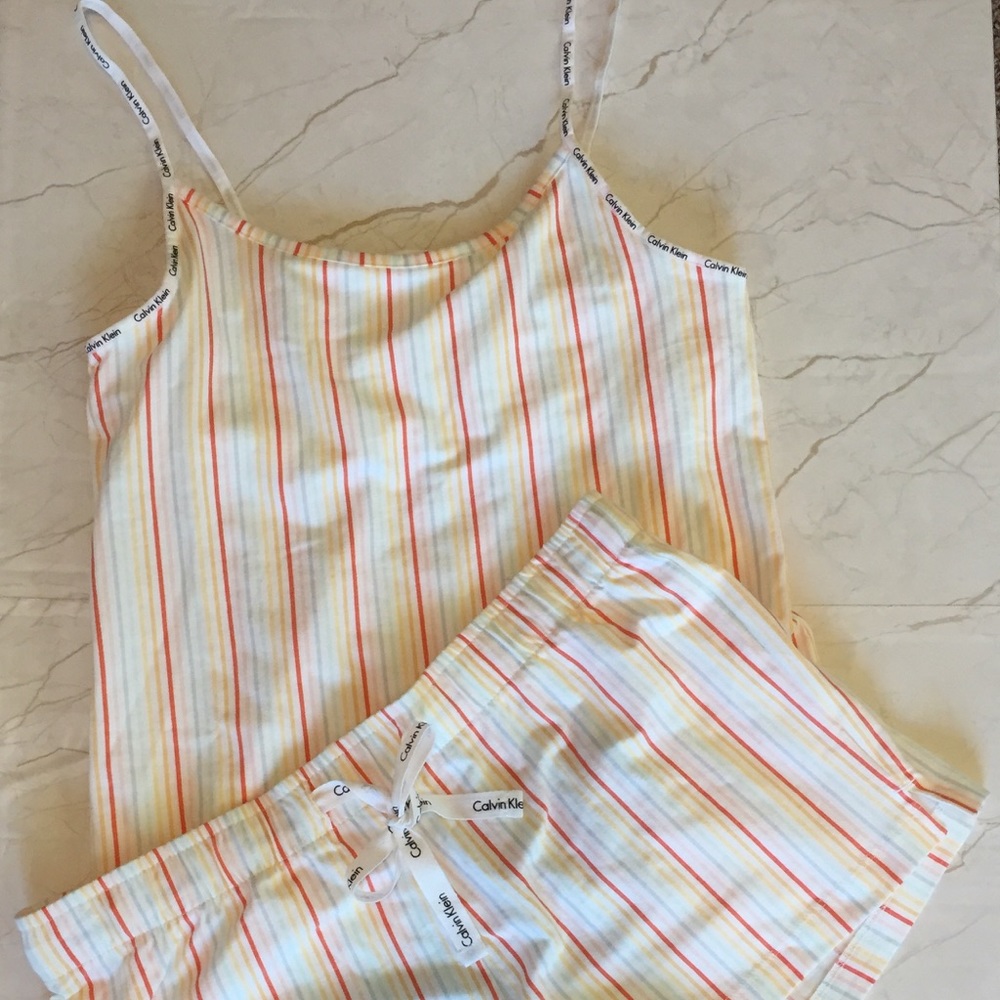 NWT Calvin Klein sleep set pajamas